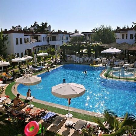 Cherry Apartments Turgutreis Ngoại thất bức ảnh